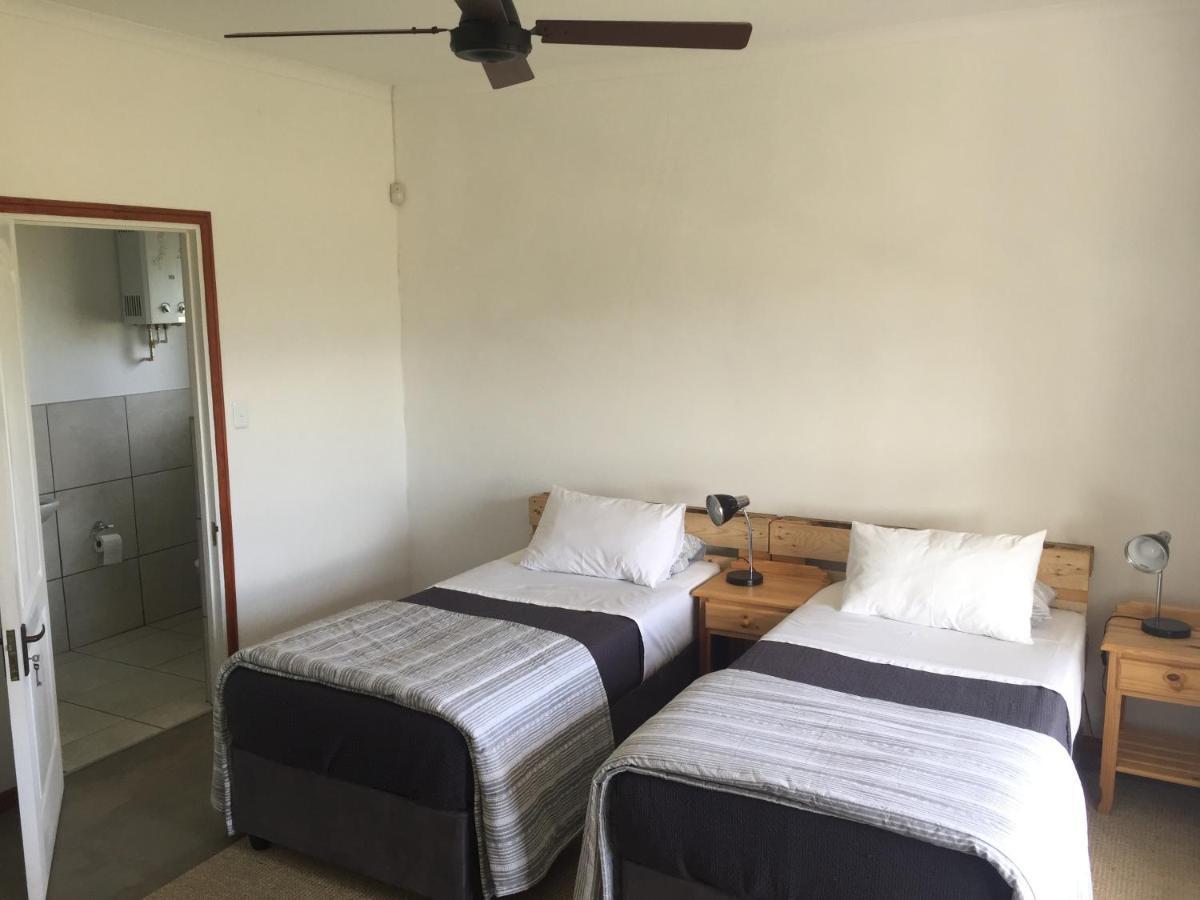 Pepper Tree Cottage De Rust 外观 照片